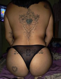 Milf iniciante no exibicionismo